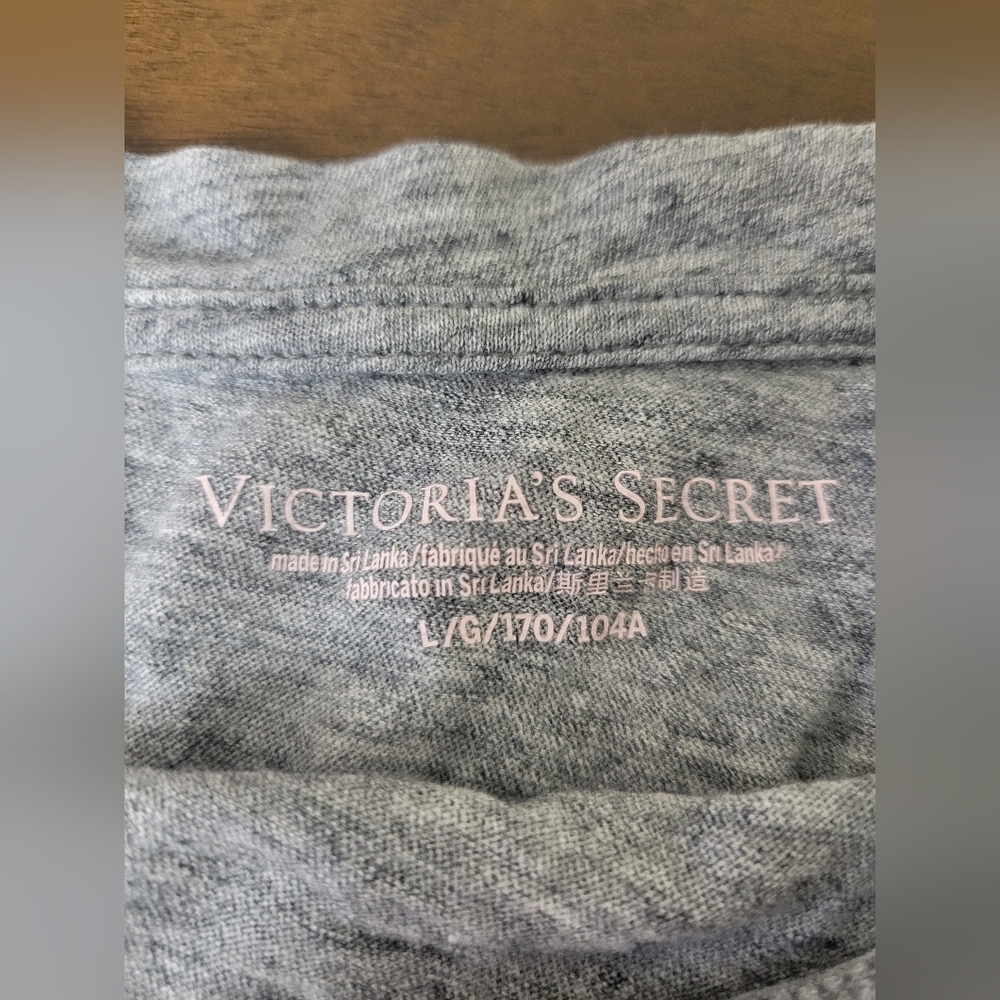 Victoria's Secret Signature Logo Long Sleeve Night Shirt - Picture 3 of 4
